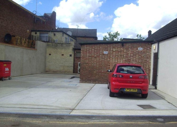 Bonds Lane  2011